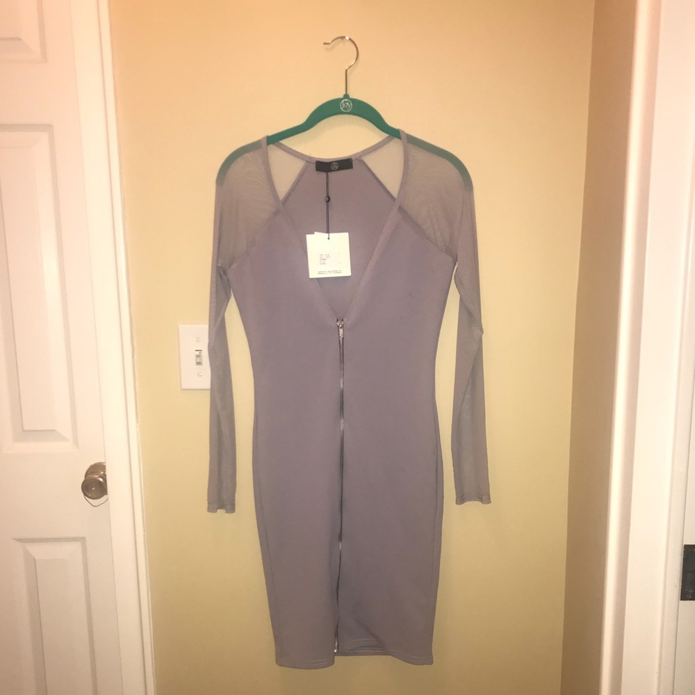 Nwt gray Missguided long sleeve dress sz 4